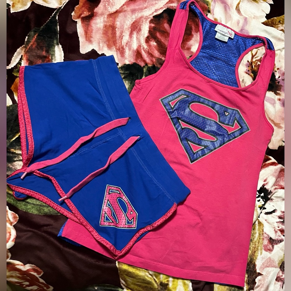 DC Comics Superwoman Pink and Blue two piece pajama set - tank & shorts - medium